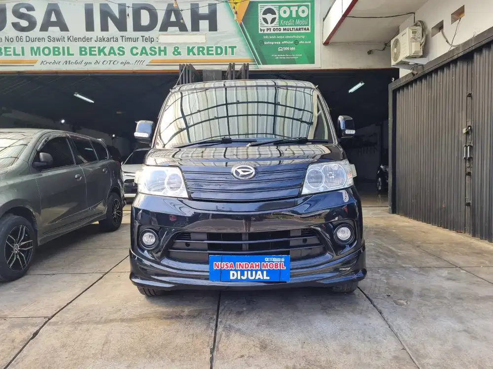 MURAH Daihatsu Luxio D MANUAL 2015