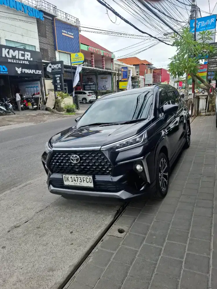 Avanza Velos Q Hitam 2025