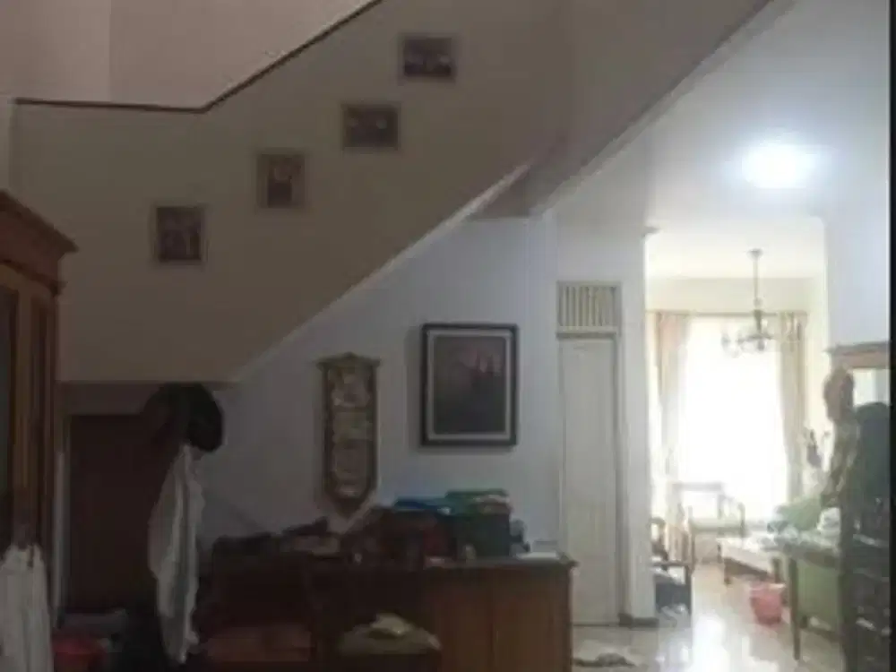 Butuh laku cepat!! Rumah 2 lantai di Citraland