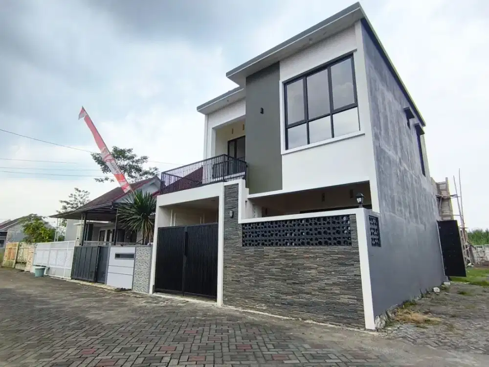 Rumah Kota Malang Posisi Hook Type 90 Dekat Bandara dan Exit Tol Ready Unit