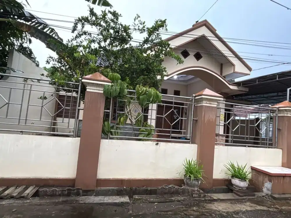 Disewakan Rumah Megah Siap Huni Kota Madiun