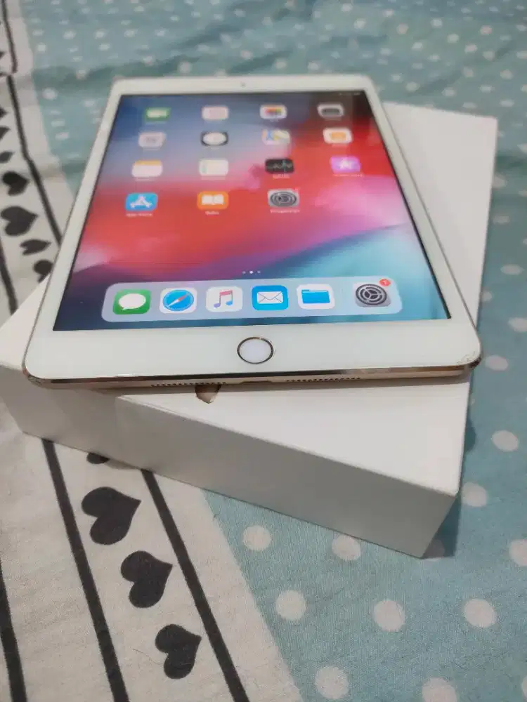 iPad Mini3 16GB Fullset Normall Mulusss