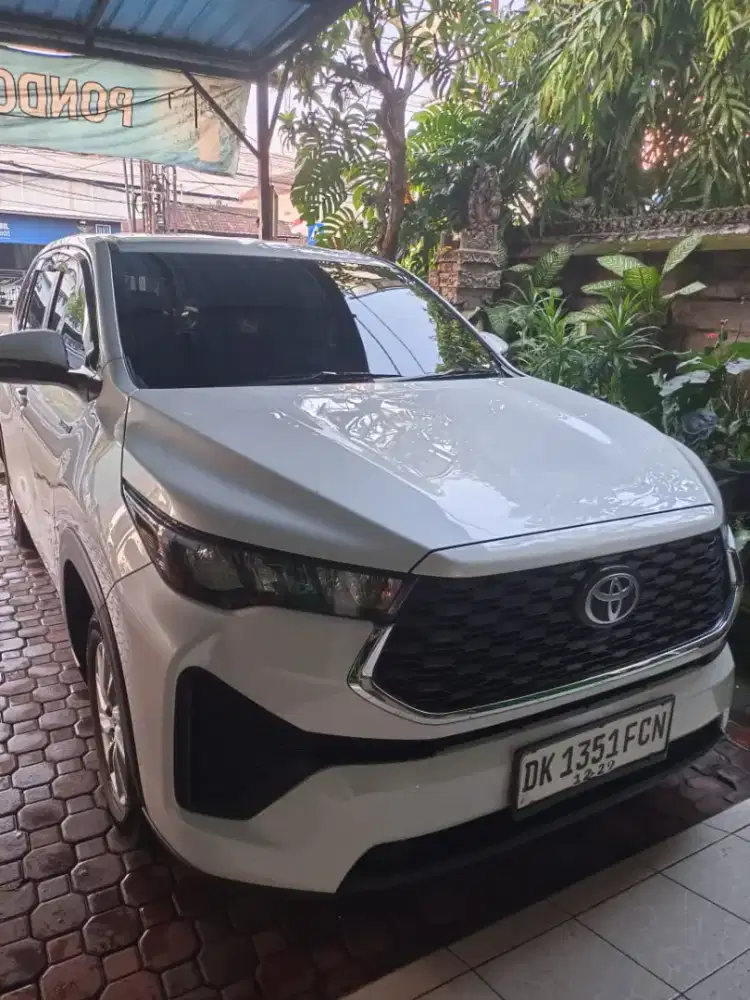 Toyota Innova Zenix G hybrid 2024