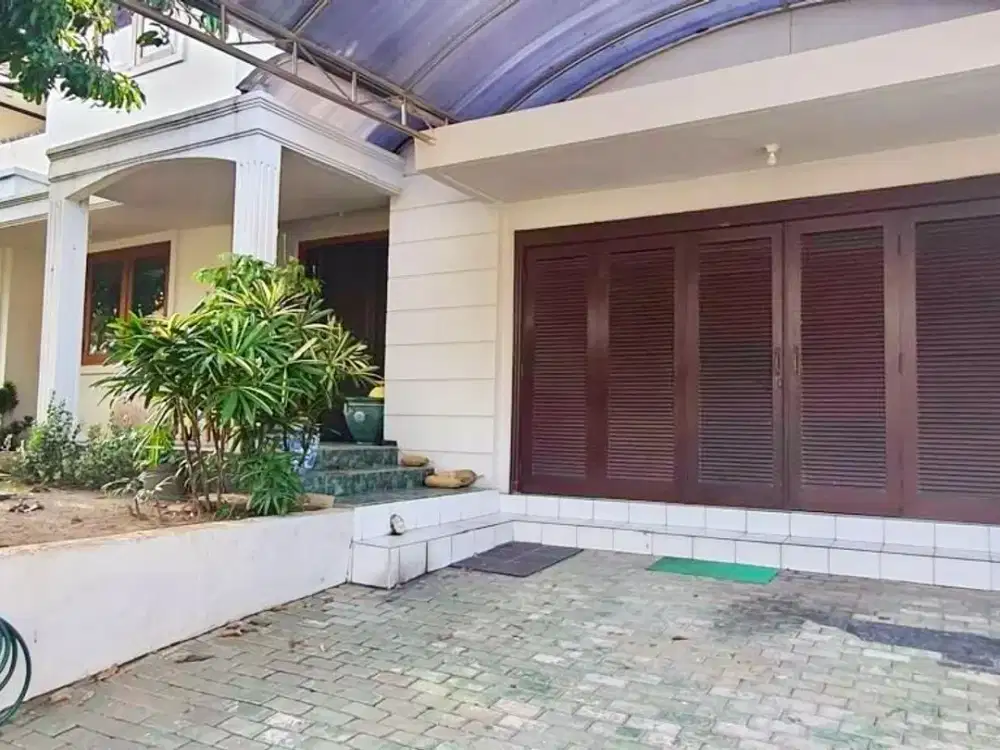 Rumah 2 Lt Murah Graha Family Dekat Citraland