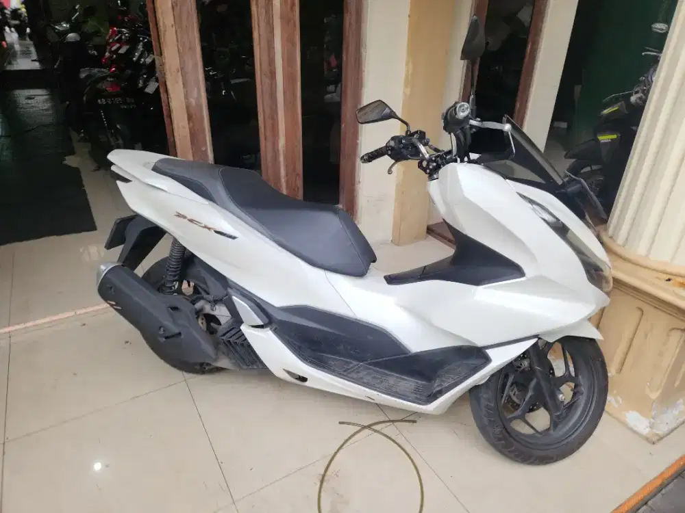Pcx 160 abs putih 2021 Gbm remote wajib 2