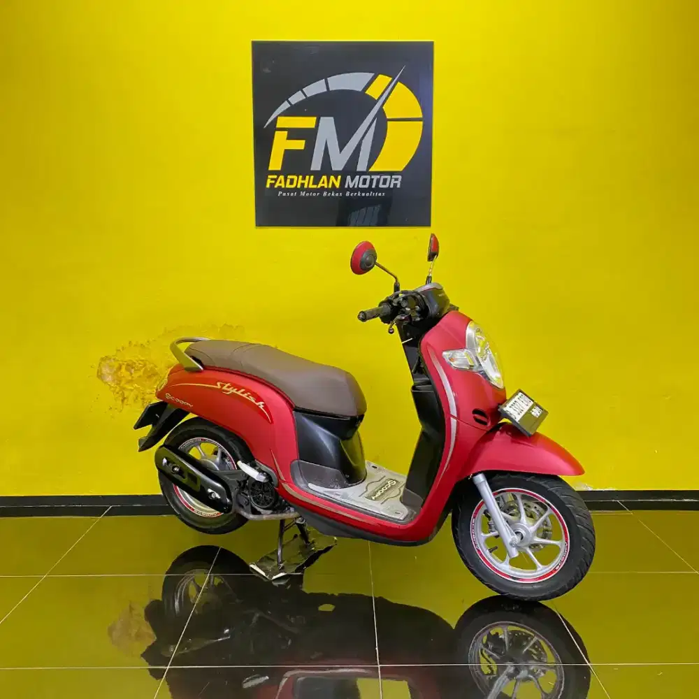 Honda Scoopy Tahun 2020 warna merah doff pajak on cash kredit DP 500