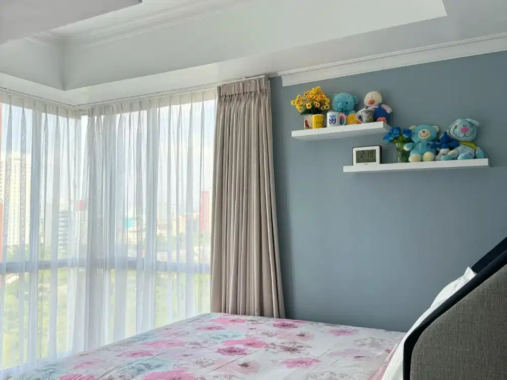 Westmark Apartemen Hook Furnish Cantik Depan Taman Anggrek