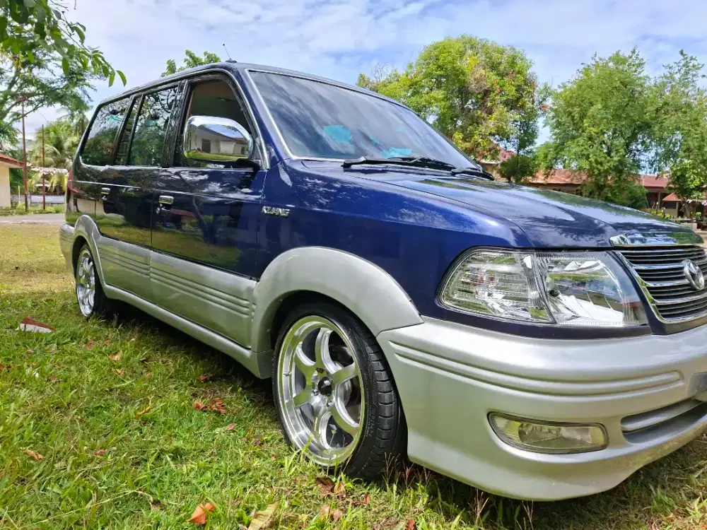 KIJANG KRISTA DIESEL 2004