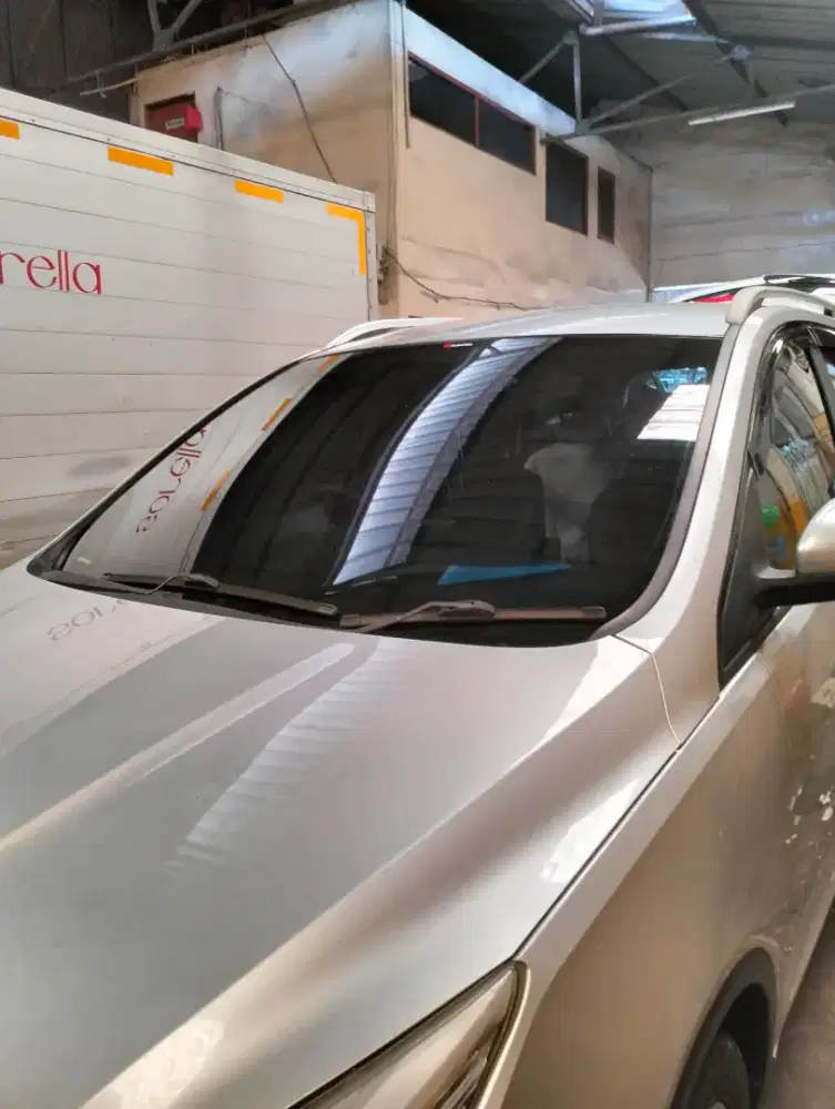 Bengkel khusus pasang kaca film mobil harga murah