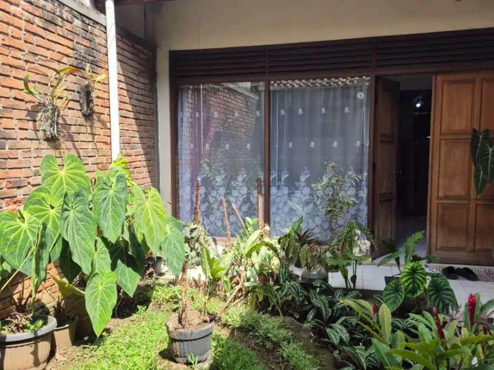 Dijual Rumah Siap Huni Di Kawasan Cimahi Dekat Alun Alun  Cocok Untuk Bisnis