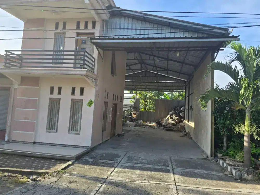 RUMAH DI MOJOWUKU, KEDAMEAN GRESIK