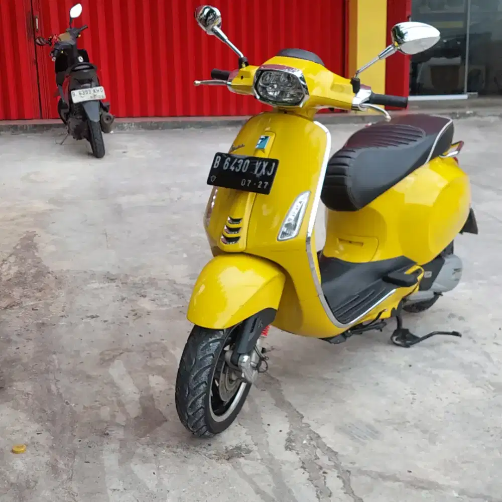 Vespa sprin 150 abs 2022 dp 2jt