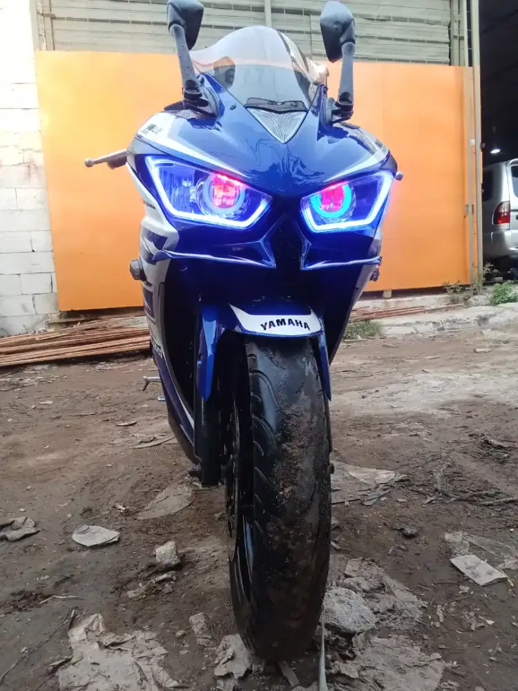 Yamaha R25 2014