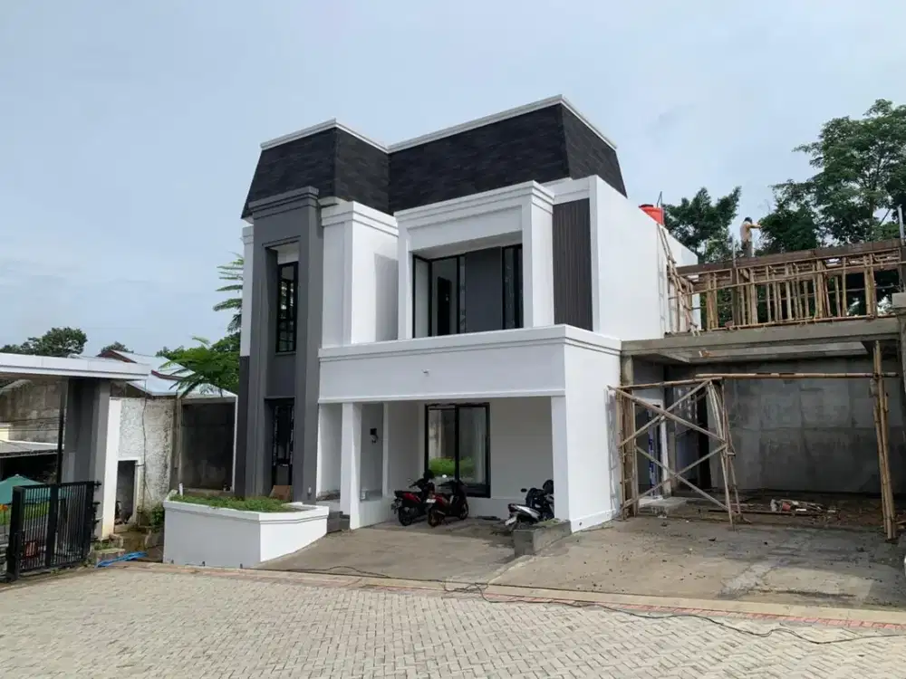 THE COSMO PARADISE GUNUNGPATI SEMARANG HUNIAN MEWAH NYAMAN UDARA SEJUK DAN ASRI