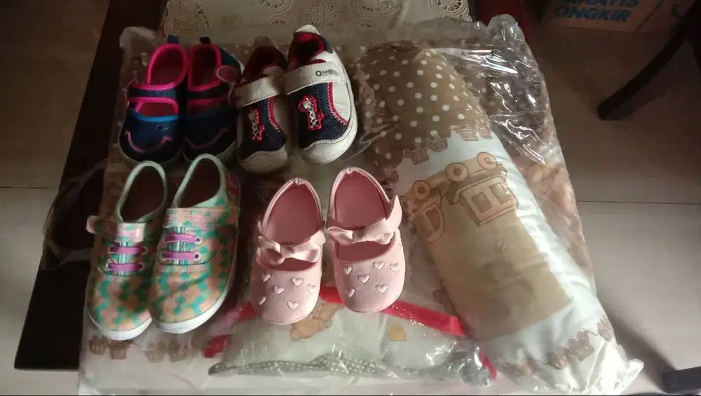Sepatu Baju Botol Susu Balita