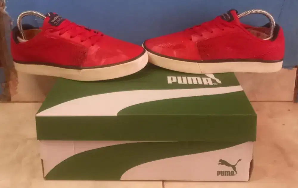 Sepatu branded masih oke@