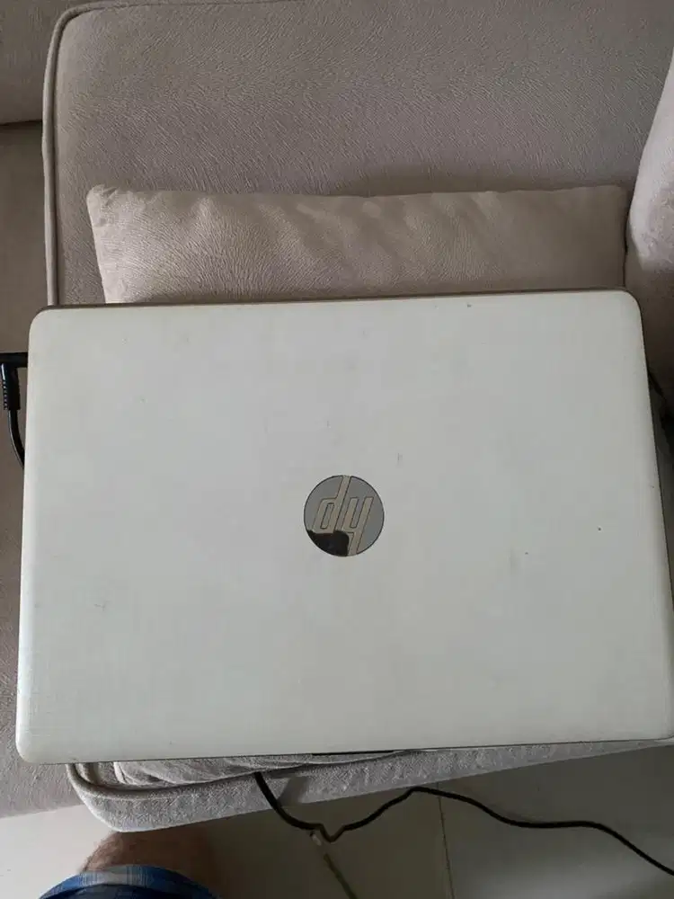 Laptop Hp 14s AMD A9