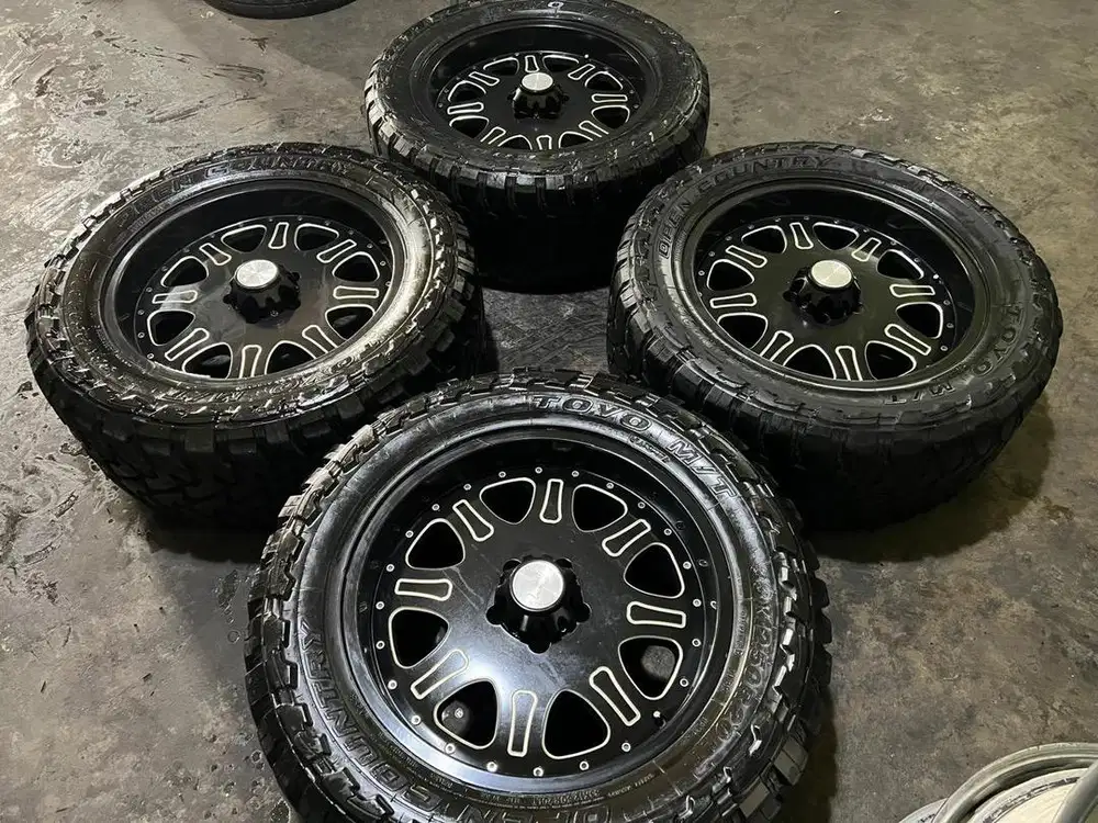 Black rhino sainreel original r20 pcd 5x127 ex rubicon+ban