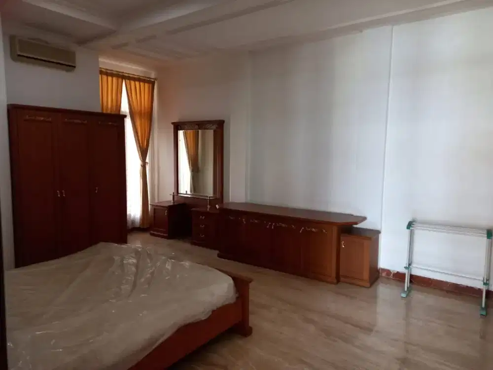 Dijual Rumah Mewah Seruni