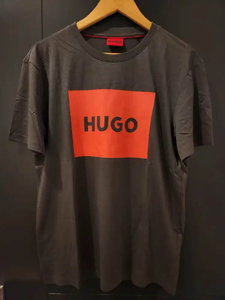 Hugo Boss FW23 Dulive 222 Logo Tshirt