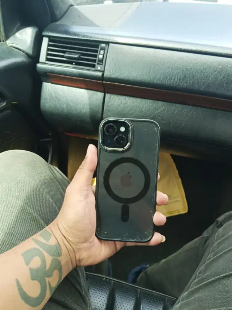 Jual  APPLE iPhone 15 128 garansi TAM