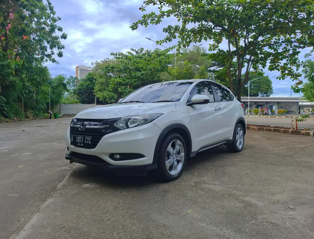 Honda HR-V E CVT 1.5 A/T 2016