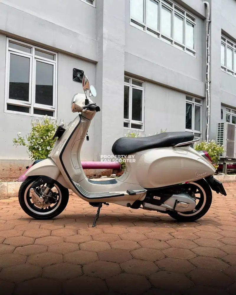 JUAL MURAH VESPA PRIMAVERA S 150 IGET ABS FACELIFT 2022 MULUS