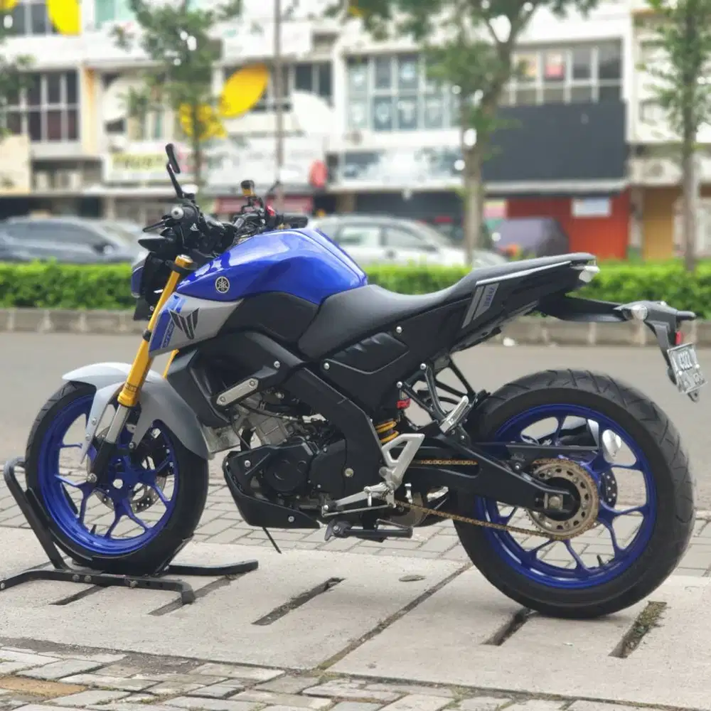 YAMAHA MT15 BIRU 2021 KM RENDAH PAJAK PANJANG KAYAK BARU