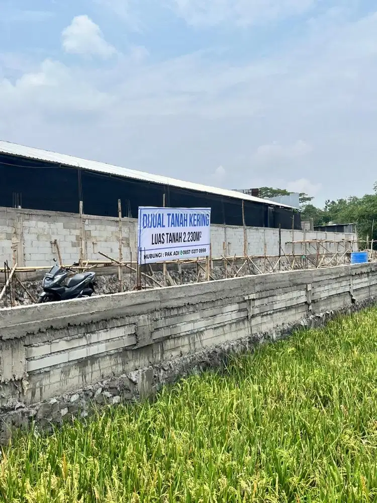 DIJUAL TANAH KERING ISTIMEWA LUAS 2.230m DEKAT BANDRA dan EXIT TOL