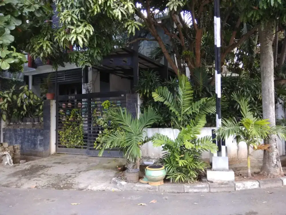 Dijual Rumah Di Semarang Perum Bukit Diponegoro 2 Lantai Dekat Kampus UNDIP Tembalang