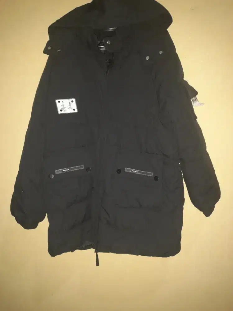 Jaket gelembung gropcort size M mulus no minus