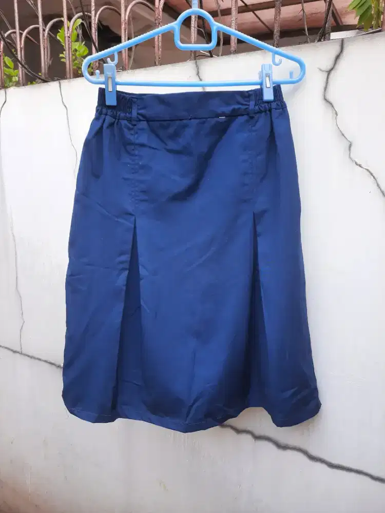 Rok Biru anak SMP