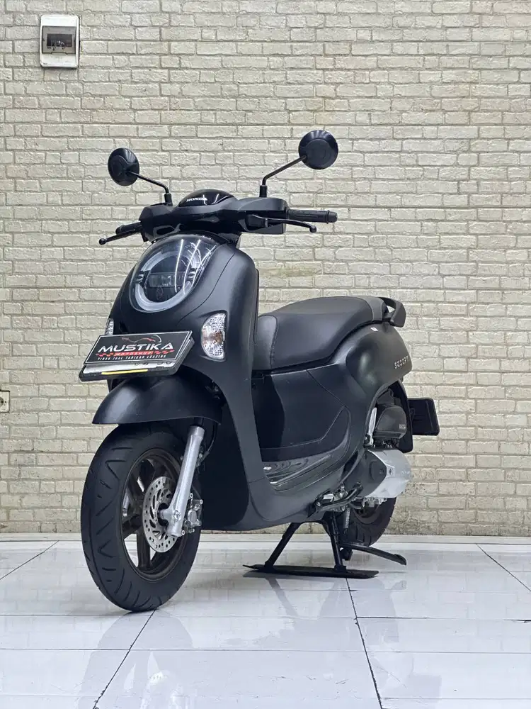 Scoopy Terbaru Like New