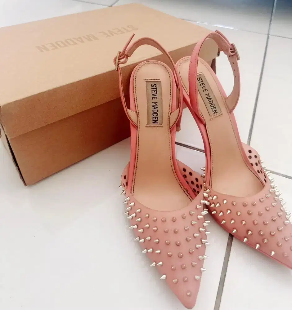 Sepatu Steve Madden