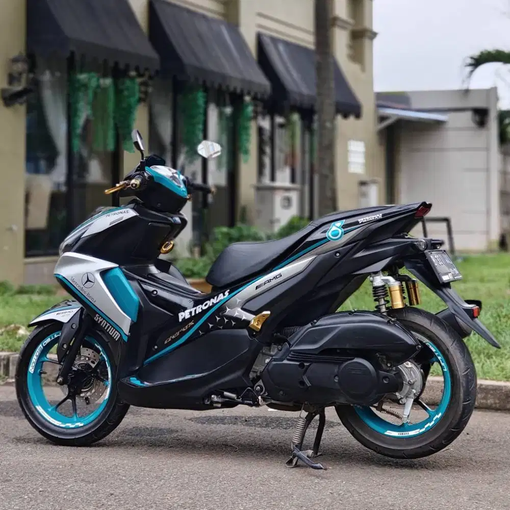 YAMAHA AEROX 155 CONNECTED ABS HITAM 2021 KM RENDAH PAJAK ON SIAP GAS