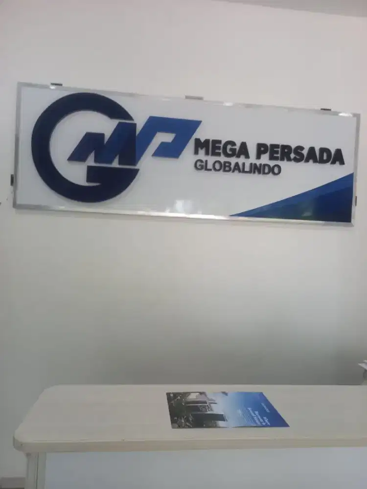 Huruf & Logo Timbul Bahan Galvanis Cat + Papan Acp Putih