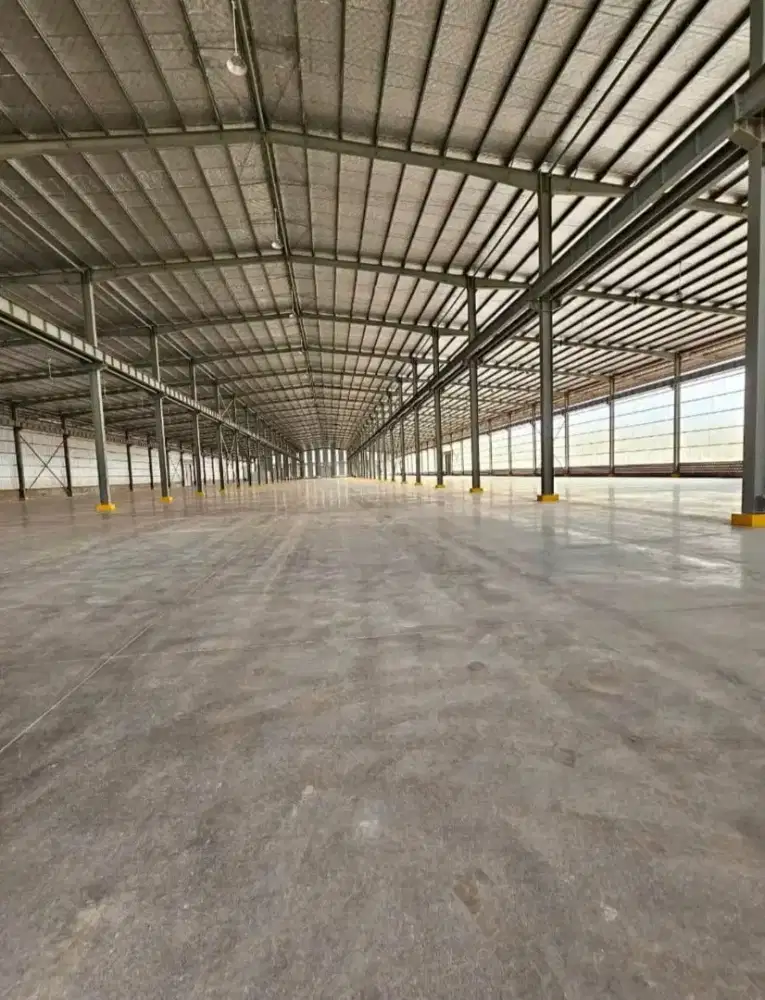 DI SEWAKAN GUDANG INDUSTRI BARU INDENT DI TEGAL BARAT - JAWA TENGAH