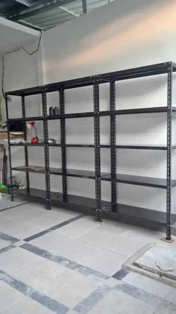 Rak besi rak kantor rak arsip-arsip