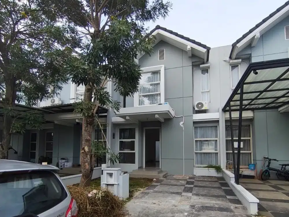 Rumah 2 Lantai dengan AC 2 unit di Bahana Suvarna Sutera Tangerang 1K90007B
