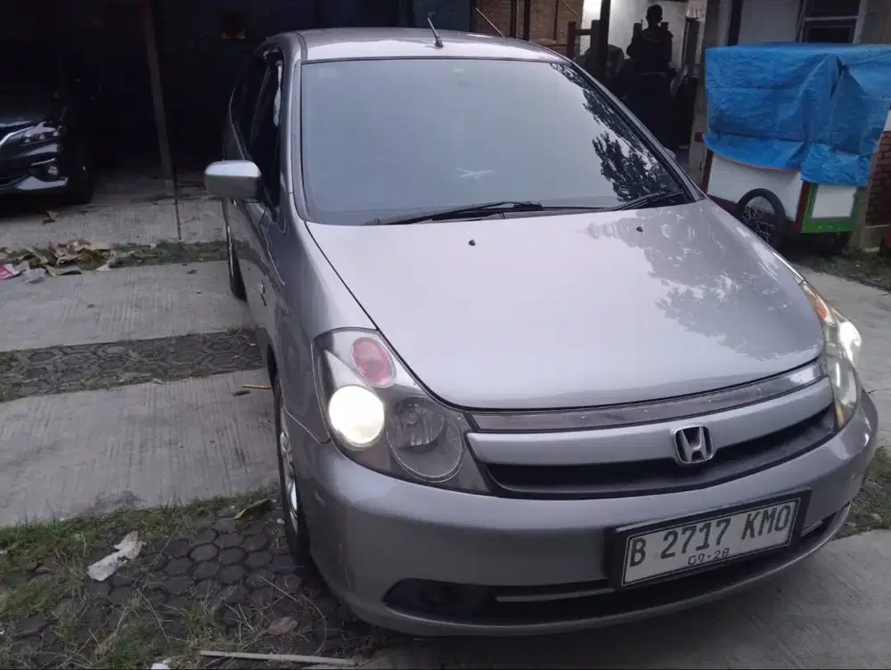 Honda Stream 1.7 manual 2005