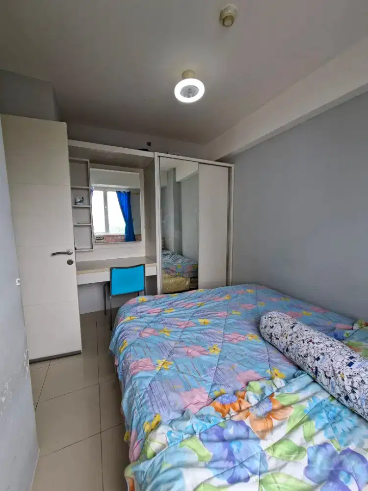 Sewa Dua Kamar Furnishe Atas Mall Bassura City 4,7 JT/ Bln Free ipl