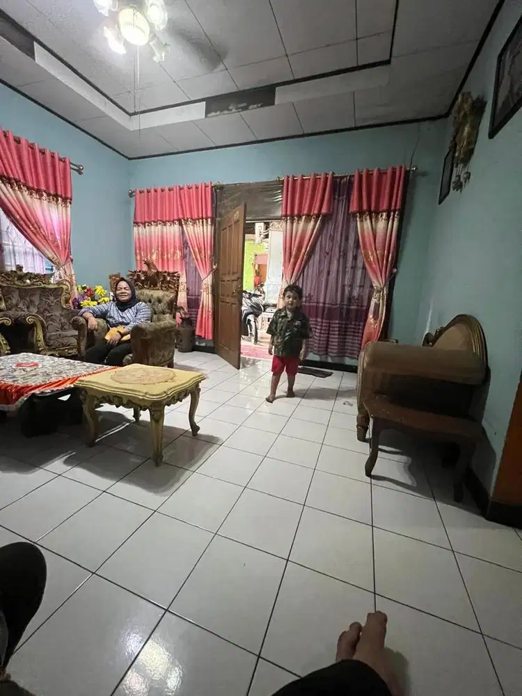 Dijual rumah dan ruko, shm luas tanah 700 m2 lb 1000 m2