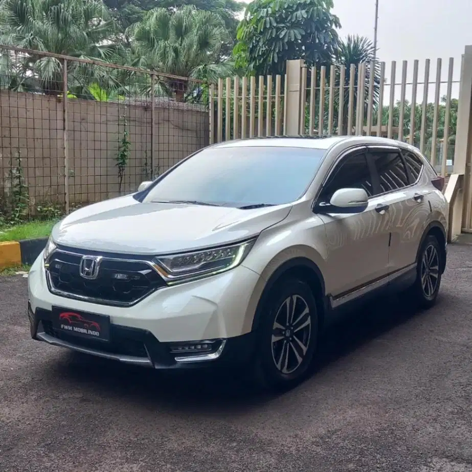 honda crv turbo prestige 1.5 AT 2017 putih