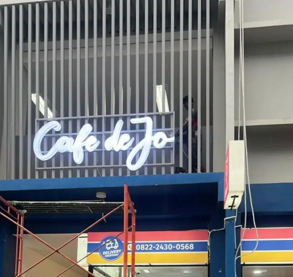 Huruf Timbul Acrylic Nyala Lampu LED