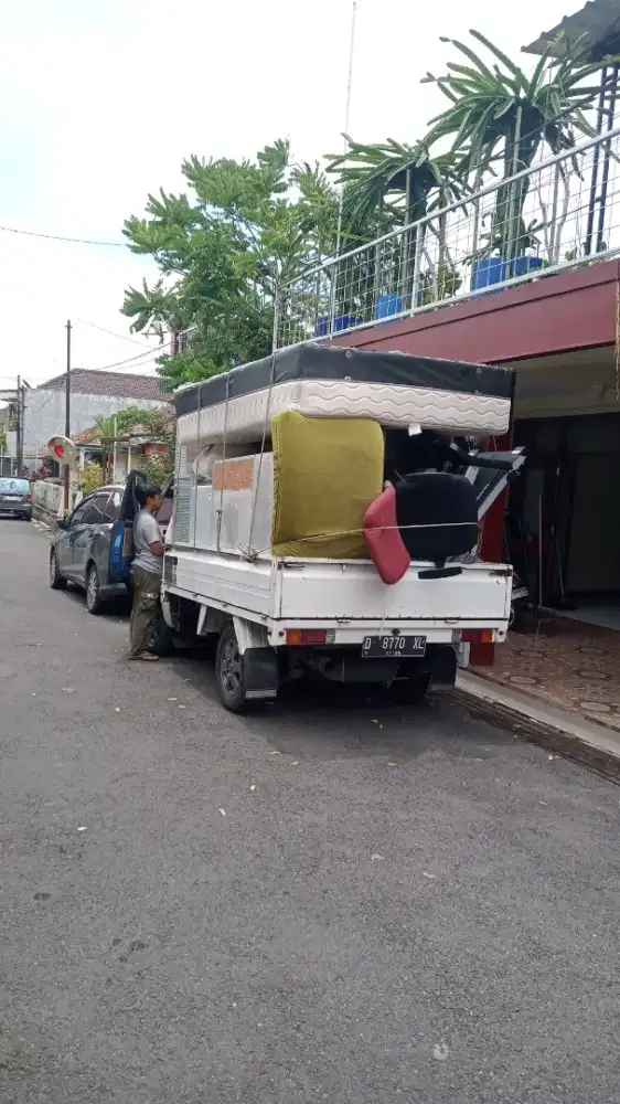 Melayani tranportasi