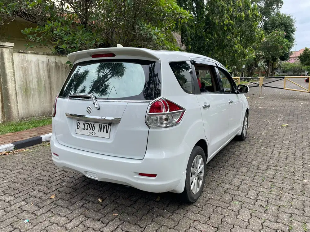 Suzuki Ertiga 2015 Bensin