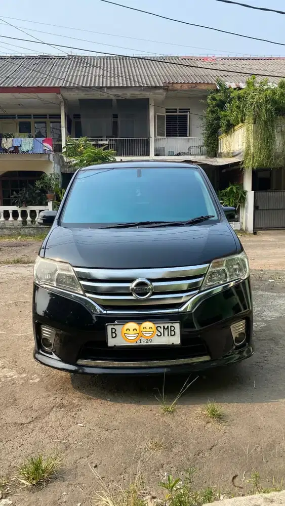 Nissan Serena 2014 Bensin