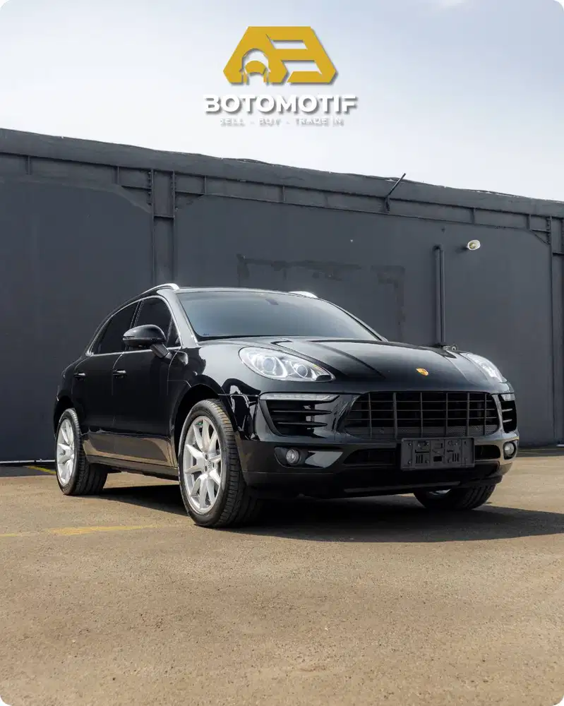 Porsche Macan 2.0 Sport Chrono 2016 Solid Black