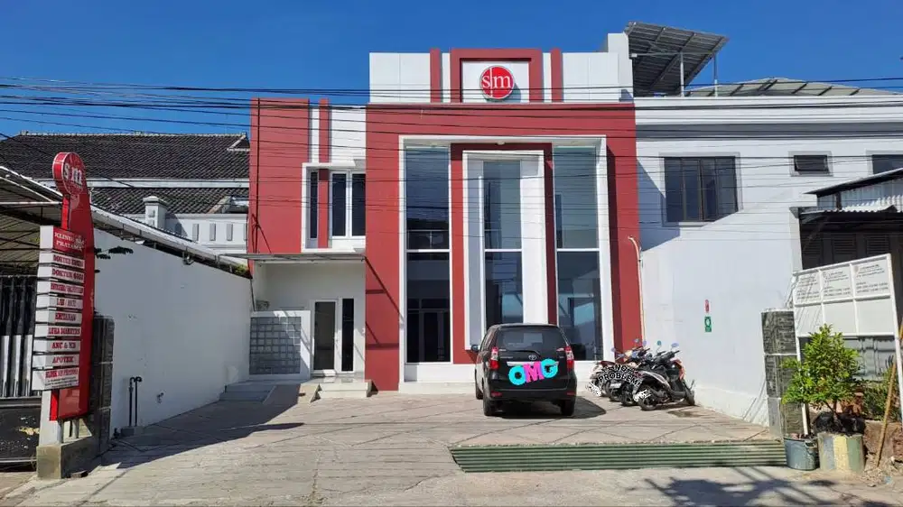 Jual Bangunan Klinik modern dan tempat strategis (Operasional)