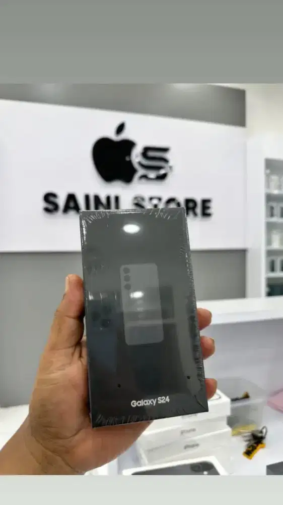 Samsung s24  8/256gb